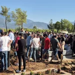 Evinde ölü bulunan Ebru son yolculuğuna  dualar ile uğurlandı